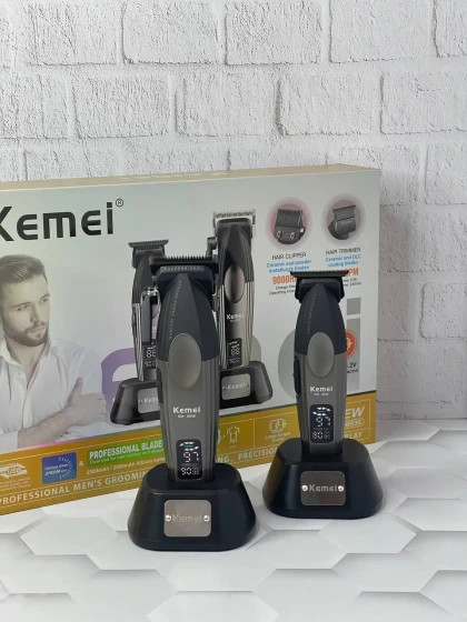 ماشین اصلاح کیمی مدل KM-8536 با تیغه استیل ضد زنگ و برش مستقیم