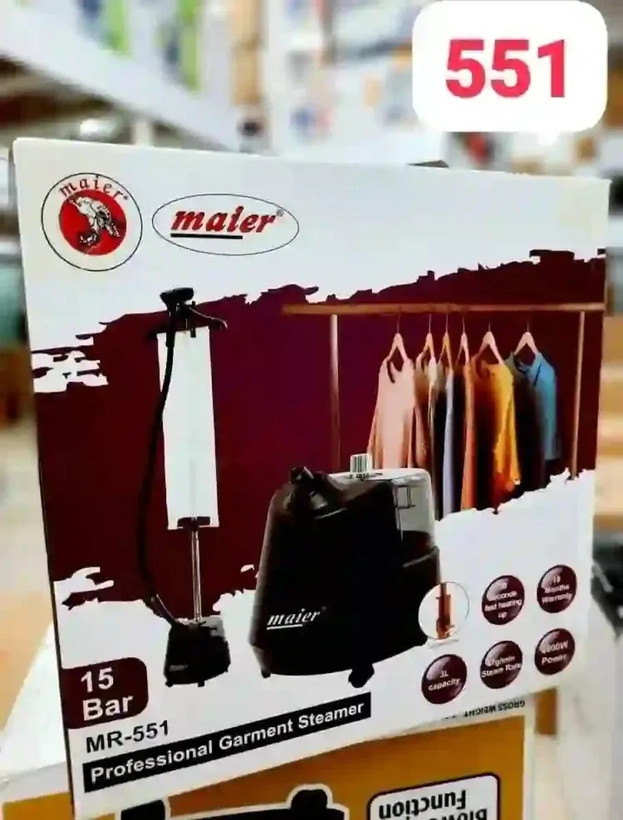 اتو بخار ایستاده مایر مدل MR551 ظرفیت ۳ لیتر