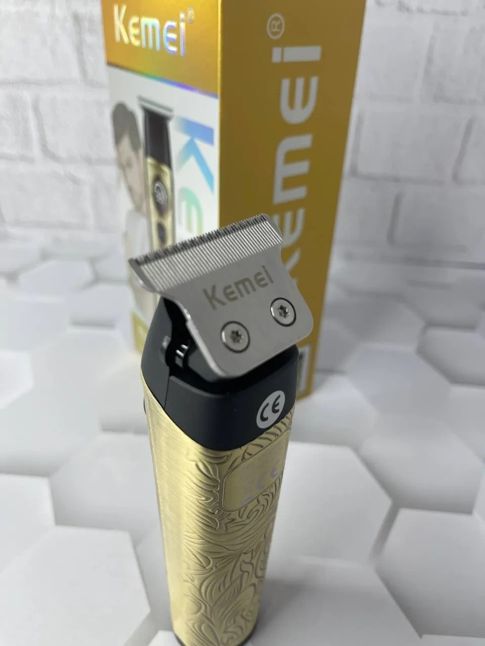 ماشین اصلاح کیمی مدل KM-1577 با تکنولوژی برش مستقیم